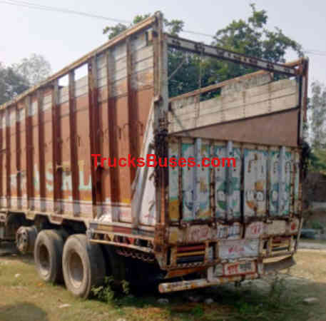 BharatBenz 3723 image 3